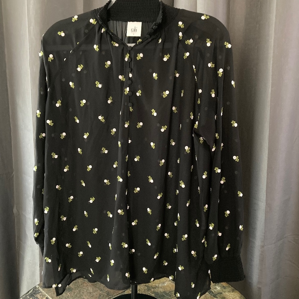 Cabi Romantic Black Blouse Embroidered Roses Feminine Coquette Valentine Sz S